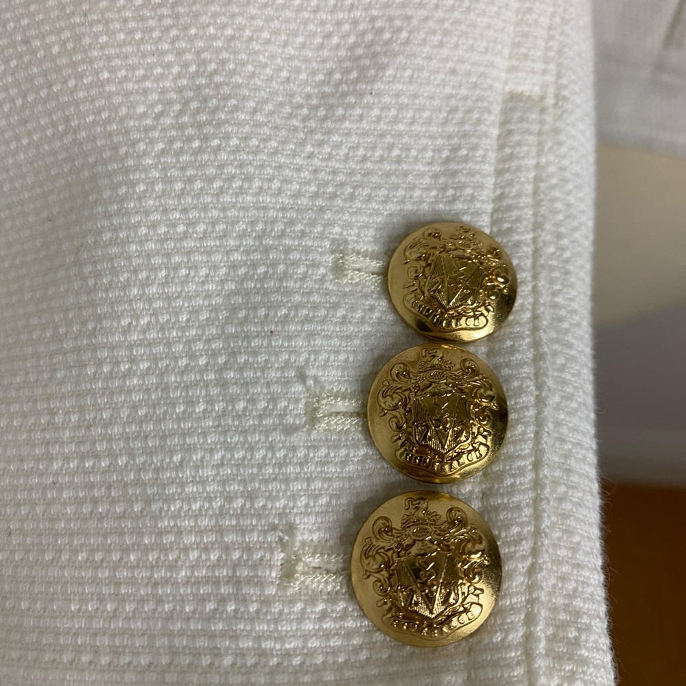 Veronica Beard Women’s White Textured Button-Front Jacket with Gold Buttons - Picture 6 of 10